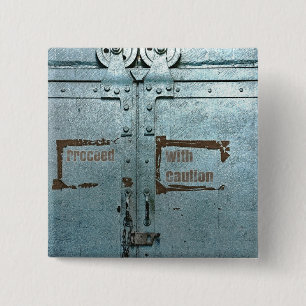 Fahren Sie mit der Vorsicht blau-grauen Industriet Button