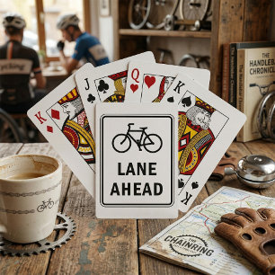 Fahrradbahn vor dem Schild Straßenverkehrssicherhe Spielkarten