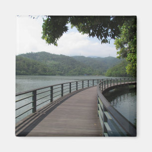 Fahrradbrücke über Wasser Magnet