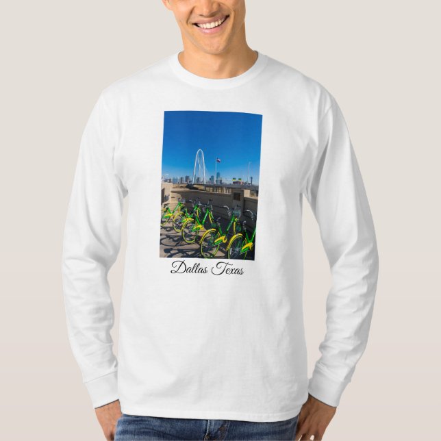 Fahrräder und Dallas T-Shirt (Vorderseite)