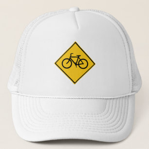 Fahrradfahrer Truckerkappe