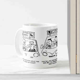 Fahrschule. 3 Cartoon der Fahrschule. Tasse