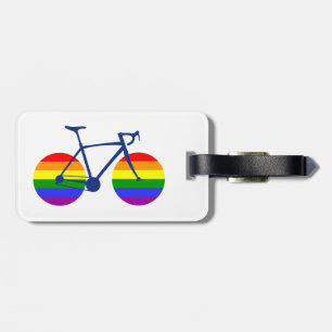 Fahrt mit dem Pride Bike Gepäckanhänger