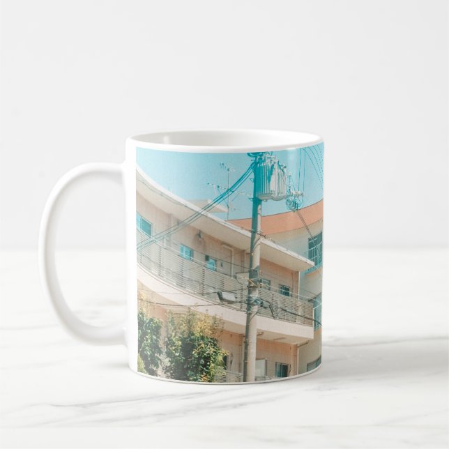 FAHRZEUGE AUF DER STRASSE KAFFEETASSE (Links)