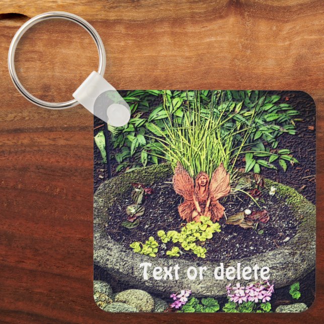 Fairy in einer Gartenlandschaft Personalisiert Schlüsselanhänger (Vorderseite)
