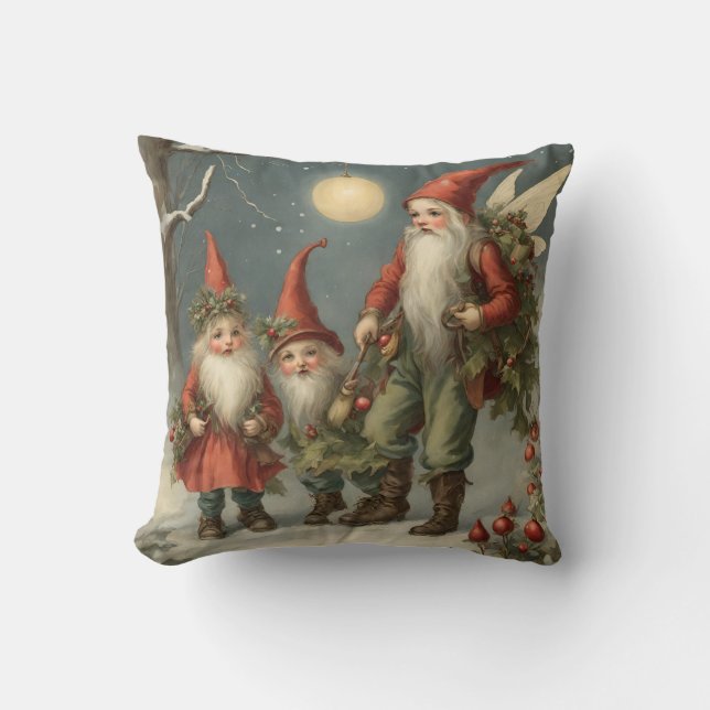 Fairy Tale Christmas Gnome Familie im Winterwald Kissen (Vorderseite)