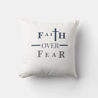 Faith Over Fear Throw Pillow – Minimal Christian  Kissen