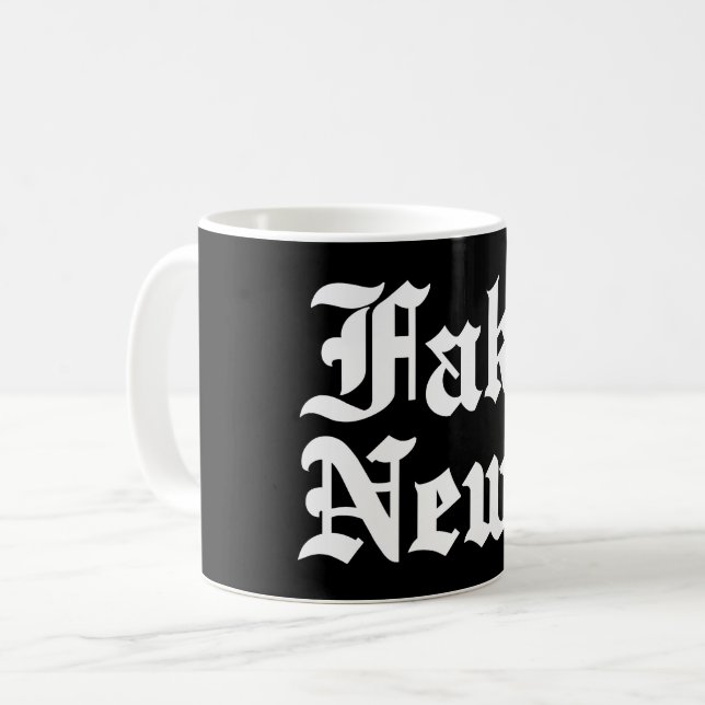 Fake News Kaffeetasse (Vorderseite Links)