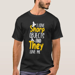 Falcony Sharp Objects Falknerornithologie T-Shirt