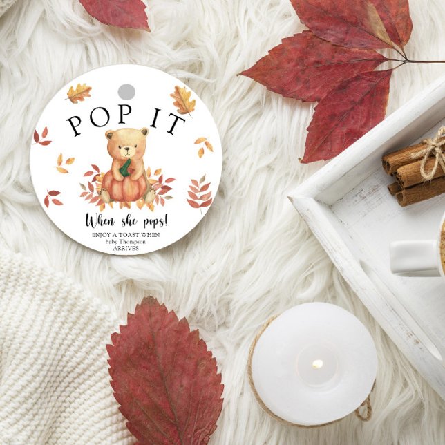 Fall Bären mit Kürbis - Pop! Geschenkanhänger (Von Creator hochgeladen)