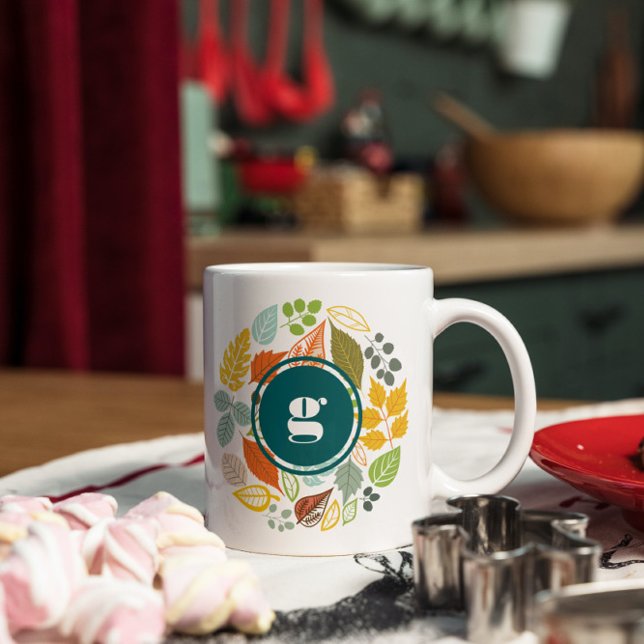 Fall Colors Leafs Circle, Custom Monogram Tasse (Von Creator hochgeladen)