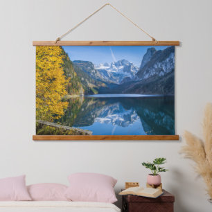 Fall Dachstein Berg reflektiert in Gosausee Lak Wandteppich Mit Holzrahmen