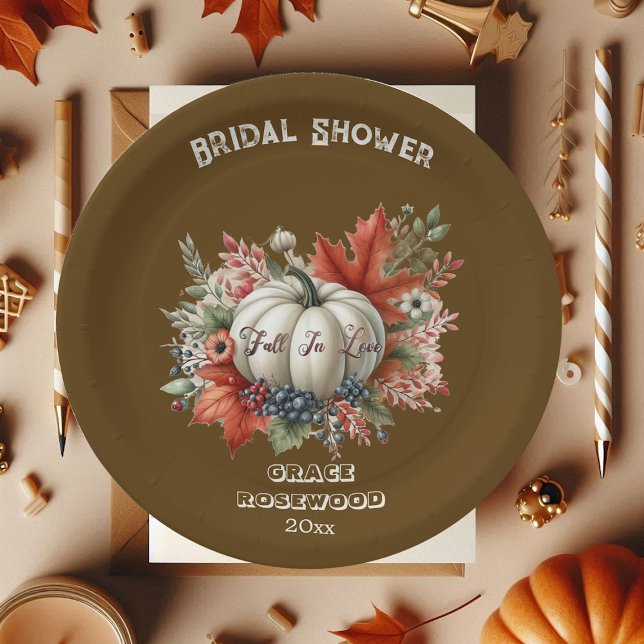 Fall der Liebe Pumpkin Land braunes Brautparty Pappteller (Fall In Love Pumpkin Country Brown Bridal Shower Paper Plates)