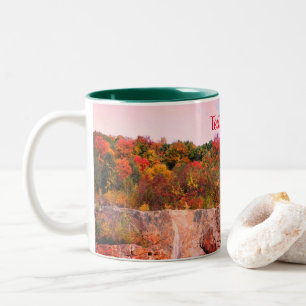 Fall Foliage Rock Cliff Natur Personalisiert Zweifarbige Tasse