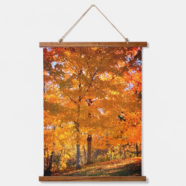 Fall Foliage Wandteppich Mit Holzrahmen (Vorderseite)