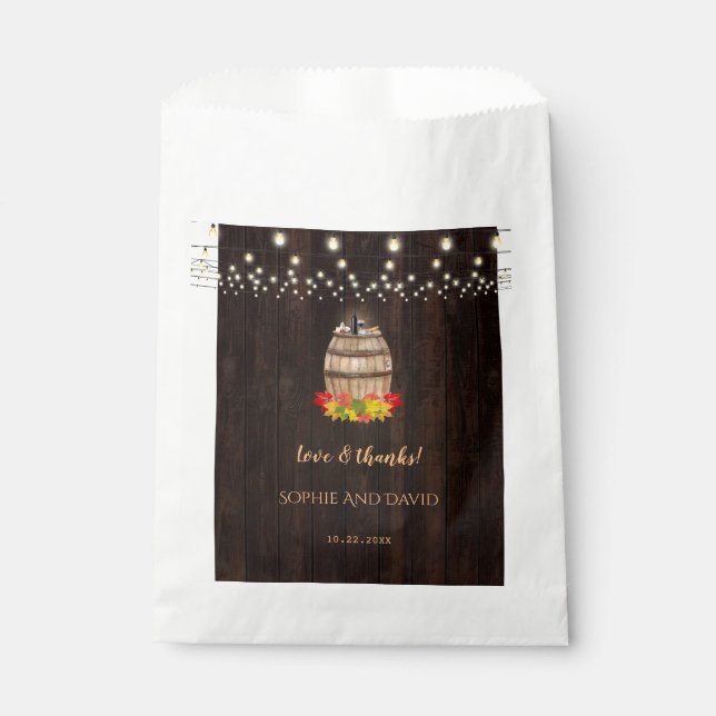 Fall Foliage Wine Barrel Weinberg Hochzeit Geschenktütchen (Vorderseite)