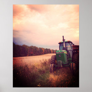 Fall Harvest Traktor bei Sunset Poster