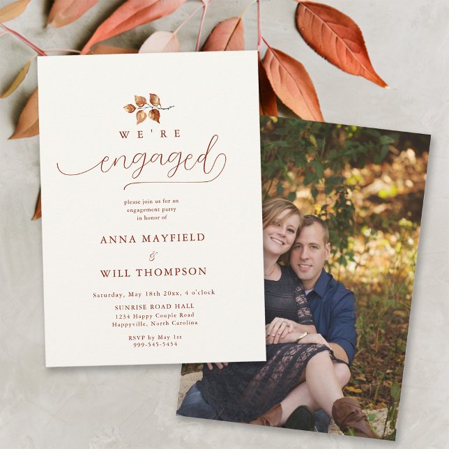 Fall Leaf Terracotta Calligraphy Verlobung Foto Einladung (Fall Engagement Photo Party Invitation Autumn Foliage Terracotta Elegant Calligraphy Modern Simple)