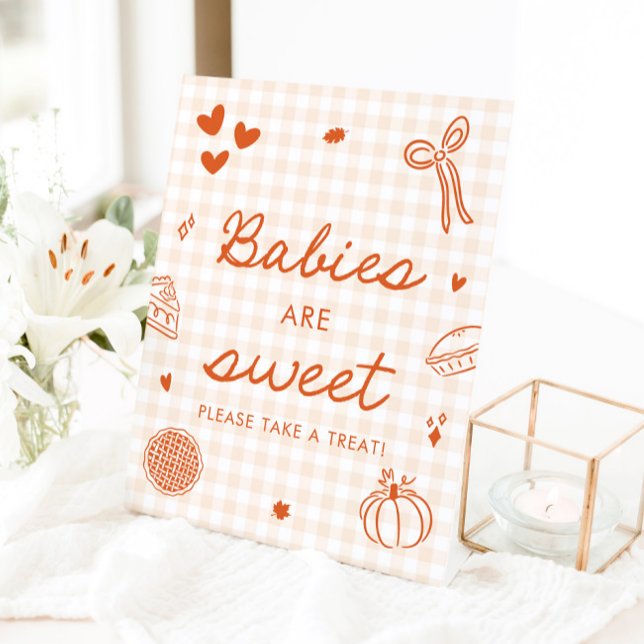 Fall Orange Gingham Cutie Pie Babys sind Süß Sockelschild (Fall Orange Gingham Cutie Pie Babies are Sweet Sign)