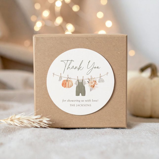 Fall Pumpkin Boy Baby Kleidung Babydusche Runder Aufkleber (Von Creator hochgeladen)