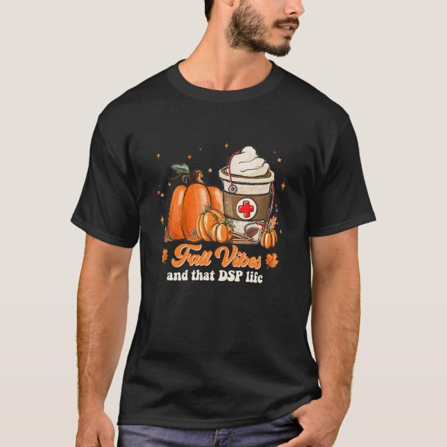 Fall Vibes und das DSP Life T-Shirt (Vorderseite)