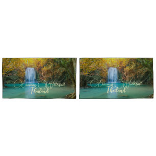 Fall View von Erawan Wasserfall Thailand Kissenbezug