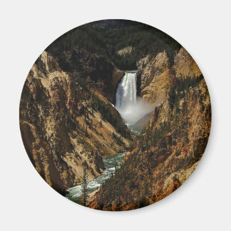 FÄLLE BEI YELLOWSTONE JA MAGNET