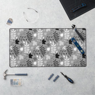 Fallen Blätter Große Muster Monochrome auf Grau Schreibtischunterlage