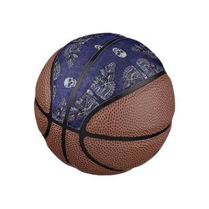 Fallend Totschlucht Moth and Skulls Mini Basketball