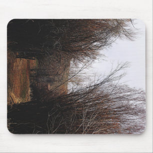 Fallende Bannacküberwucherung Mousepad