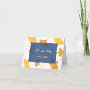 Fallende Ginkgo-Blätter blaues Paar danke Ihnen zu