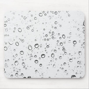 Fallende Regentropfen Mousepad