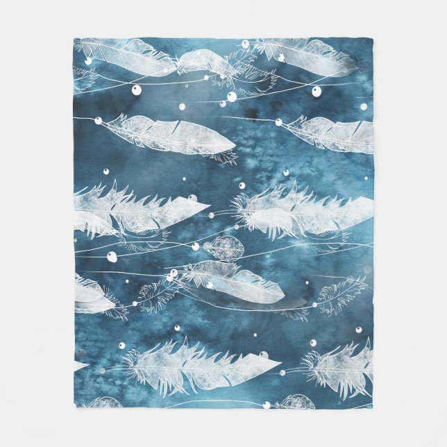 Fallende weiße Federn, blaue Wasserfarbe. Fleecedecke (Vorderseite)