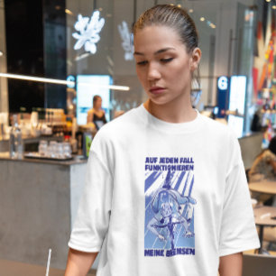 Fallender Radfahrer T-Shirt