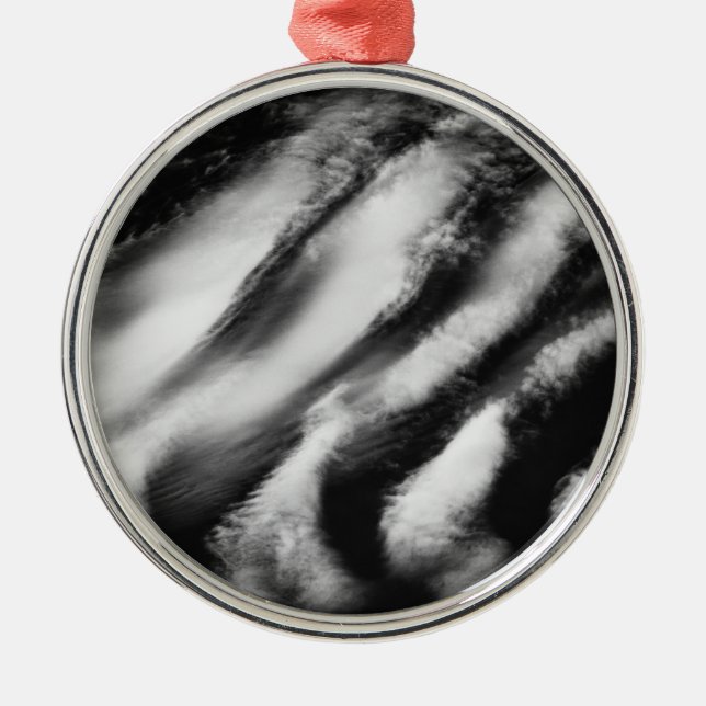 Fallgeier Ornament Aus Metall (Vorne)