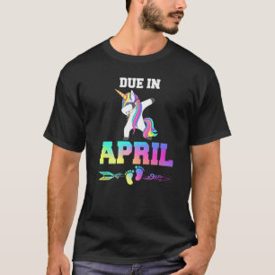 Fälligkeitsdatum April Schwangerschaftsankündigung T-Shirt