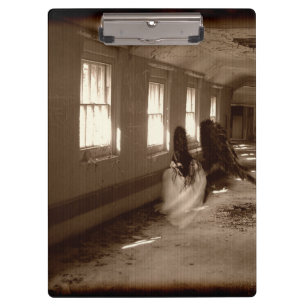Falling Asylum Angel Klemmbrett
