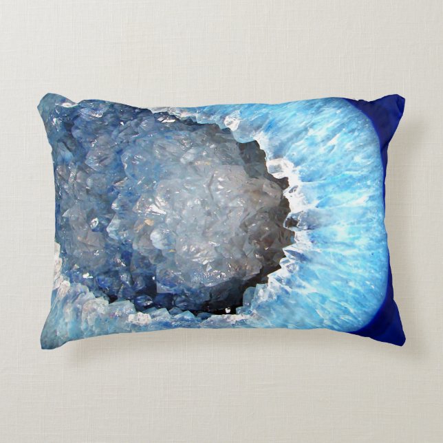 Falln Blue Crystal Geode Zierkissen (Vorderseite)