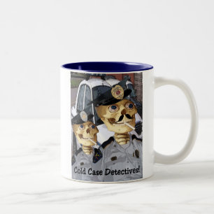Falls-Detektive Zweifarbige Tasse