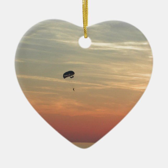 Fallschirmspringen Keramikornament (Vorne)