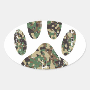 Falsche Camouflage Dog Paw Print Ovaler Aufkleber