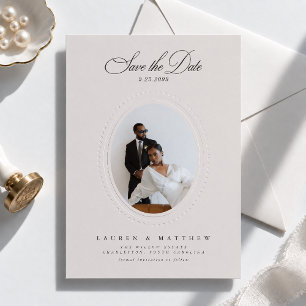 Falsche eingeprägte ovale gepunktete Rahmen Modern Save The Date