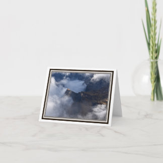 Faltbare Grußkarte – Schweizer Alpen und Wolken Karte