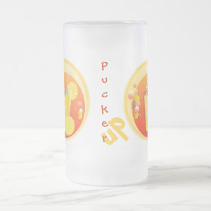 Fältchen herauf das Cocktail mattiert Mattglas Bierglas
