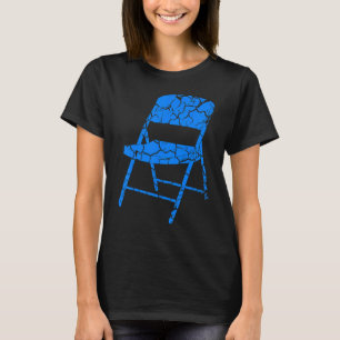 Faltstuhl erschüttert T-Shirt