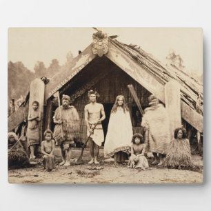 Familie Maori, Neuseeland, c.1880s (Albumen-Druck) Fotoplatte