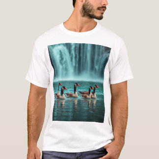 "Familie Serene Gänse am Wasserfall - Nature-Ins T-Shirt