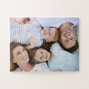 Familie überdacht 11" x 14" Jigsaw Puzzle