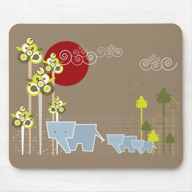 Familie Whimsical Elephant in Wald & Rote Sonne Mousepad (Vorne)