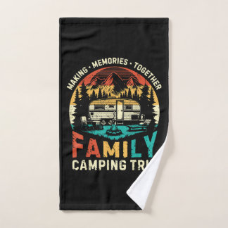 Familien-Campingausflug, der gemeinsam Erinnerunge Handtuch